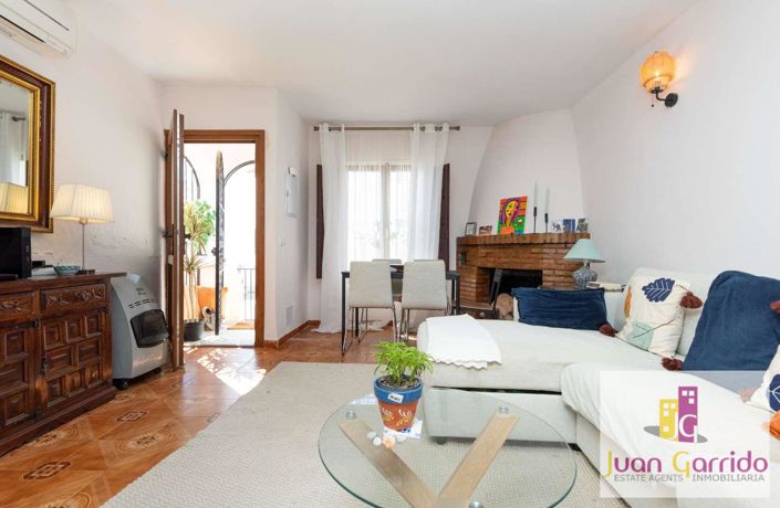 Image No.3-2 Bed Property for sale