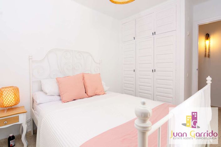 Image No.14-2 Bed Property for sale