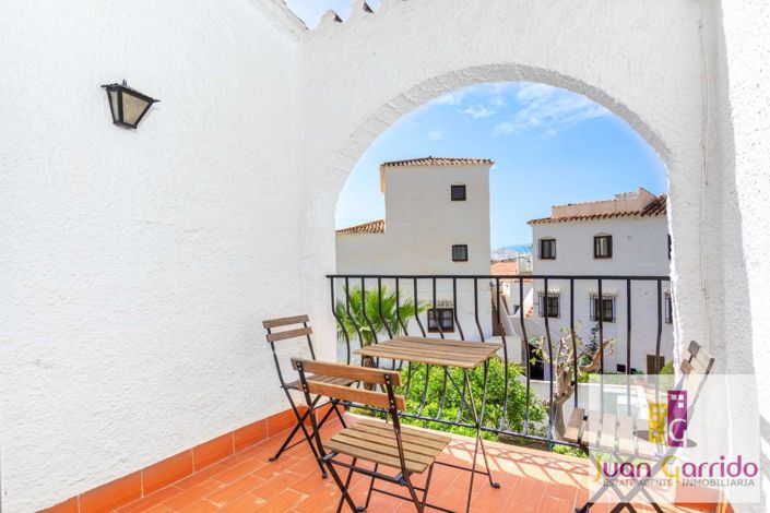 Image No.15-2 Bed Property for sale