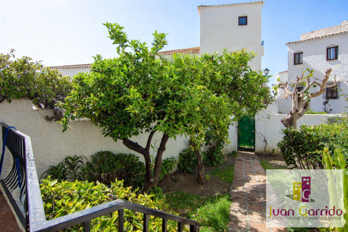 Image No.2-2 Bed Property for sale