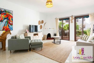 property261980698