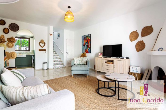Image No.6-2 Bed Property for sale