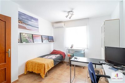 property157962696