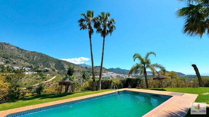 Image No.2-Villa de 7 chambres à vendre à Frigiliana