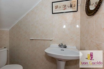 property178314647