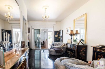 property184350272