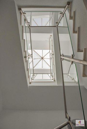 Image No.26-3 Bed Property for sale