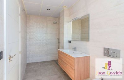 property189590563