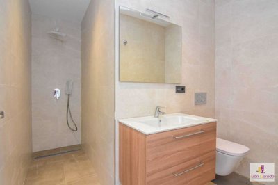 property18959066