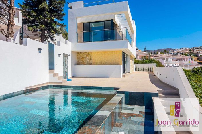 Image No.21-3 Bed Villa for sale
