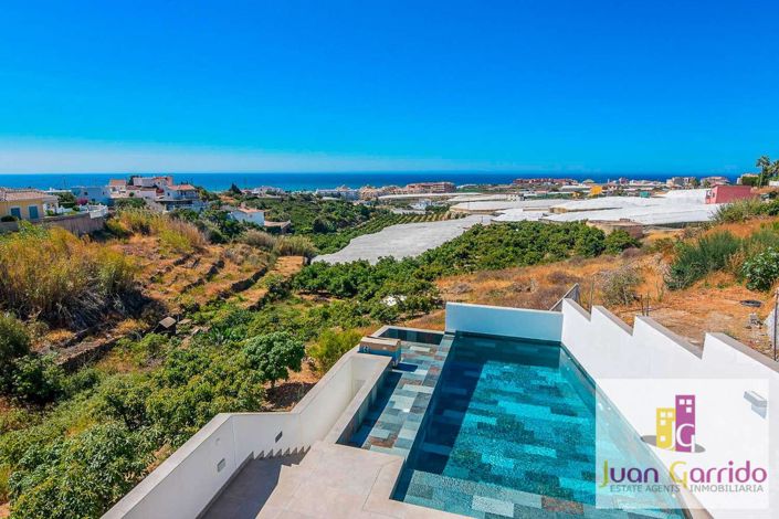 Image No.7-3 Bed Villa for sale