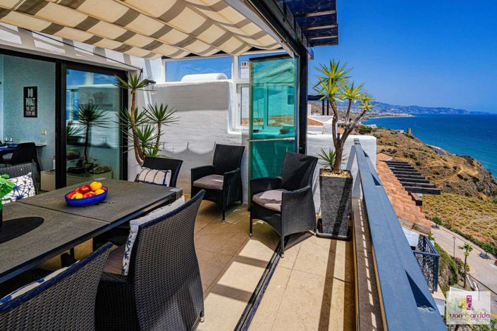 Image No.27-2 Bed Apartment for sale