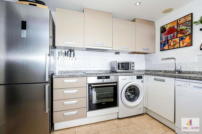 Image No.33-2 Bed Apartment for sale