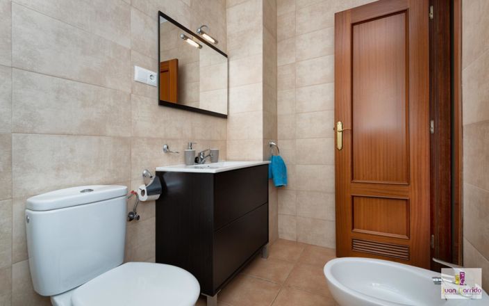 Image No.17-2 Bed Apartment for sale