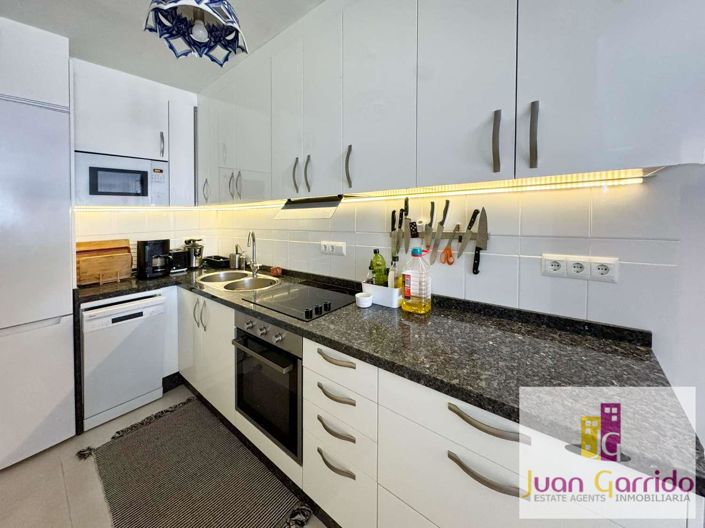 Image No.22-2 Bed Property for sale