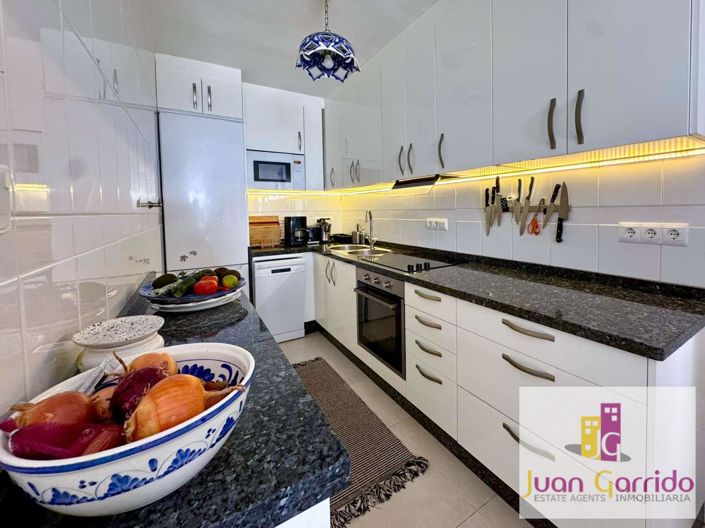 Image No.26-2 Bed Property for sale