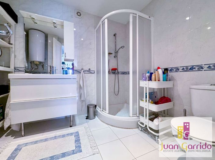 Image No.31-2 Bed Property for sale