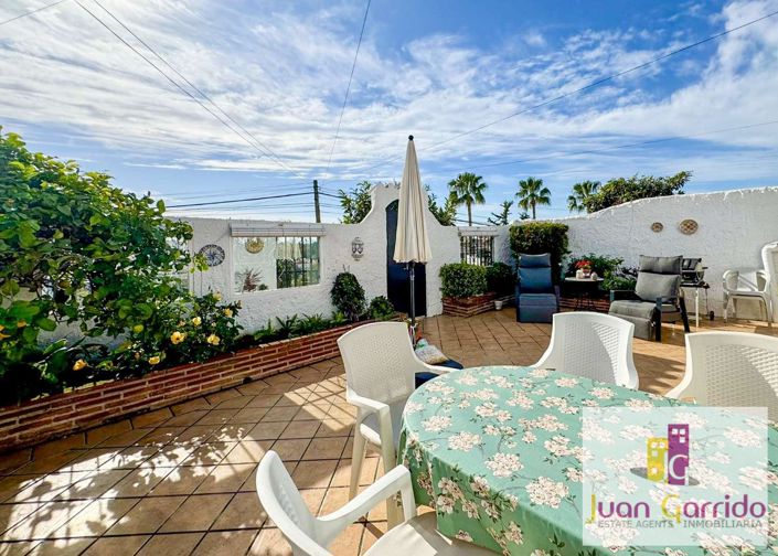 Image No.9-2 Bed Property for sale