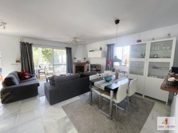 property228831561
