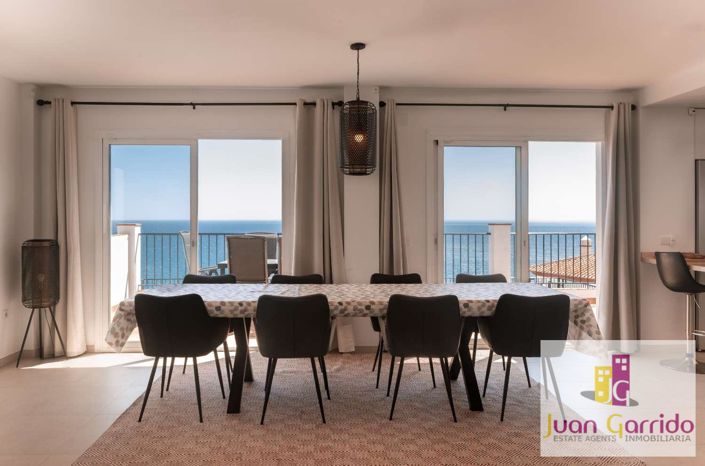 Image No.8-5 Bed Villa for sale