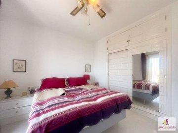 property123740626