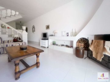 property12374011