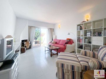 property123740534