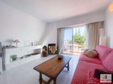 property123740494