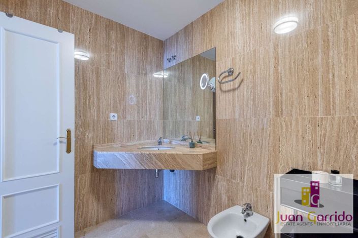 Image No.23-2 Bed Apartment for sale