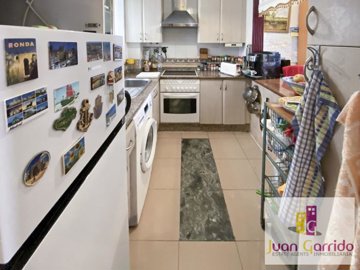 property235835124