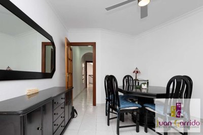 property236389639