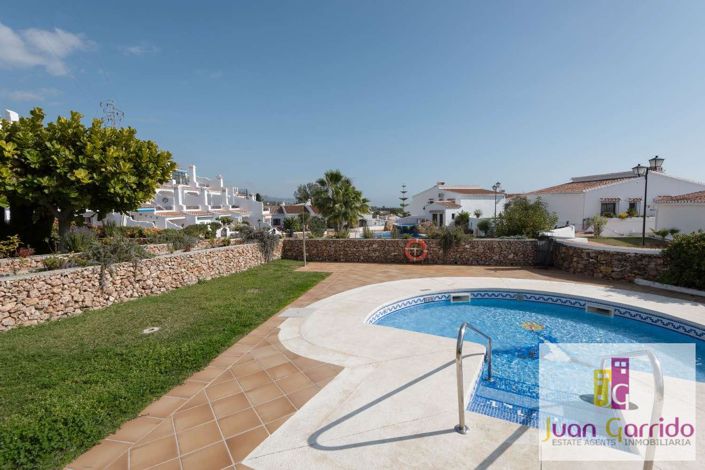 Image No.15-2 Bed Property for sale