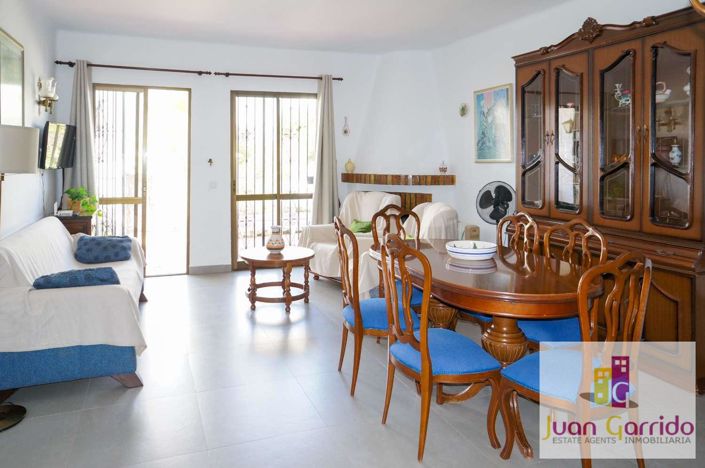 Image No.3-2 Bed Property for sale