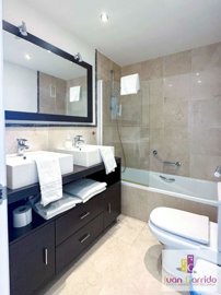 property244645935