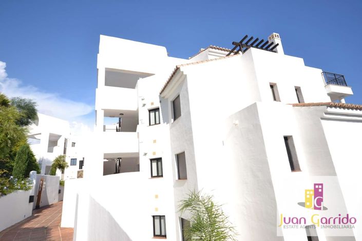 Image No.15-2 Bed Property for sale