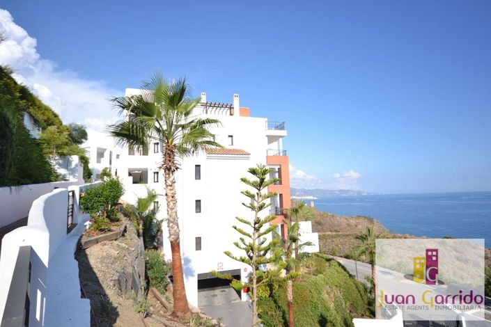 Image No.16-2 Bed Property for sale