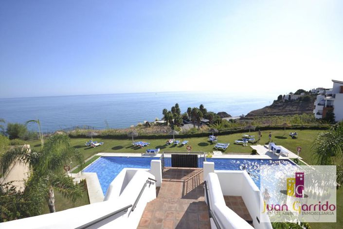 Image No.18-2 Bed Property for sale