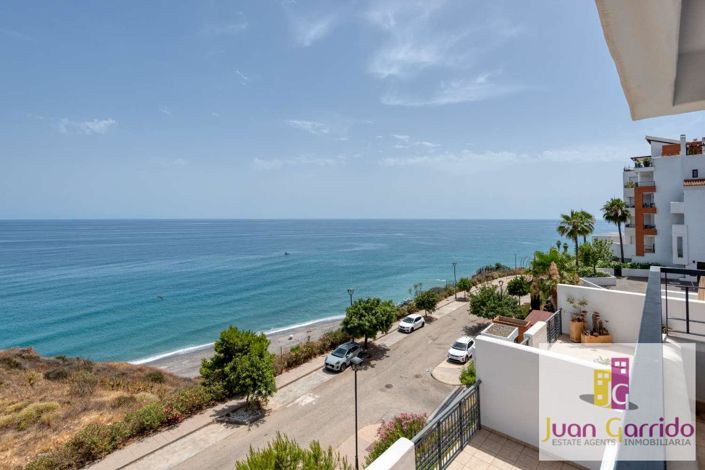 Image No.3-2 Bed Property for sale