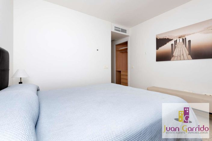 Image No.21-2 Bed Property for sale