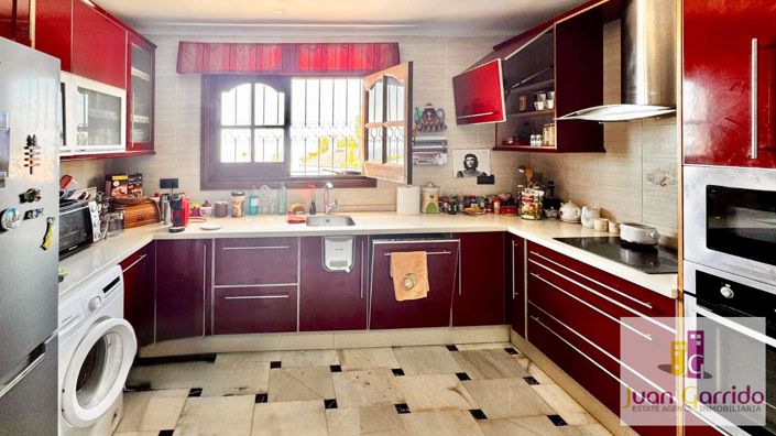 Image No.14-3 Bed Villa for sale