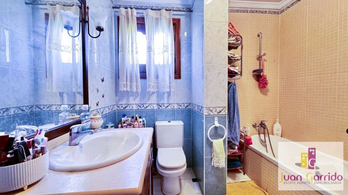 Image No.22-3 Bed Villa for sale