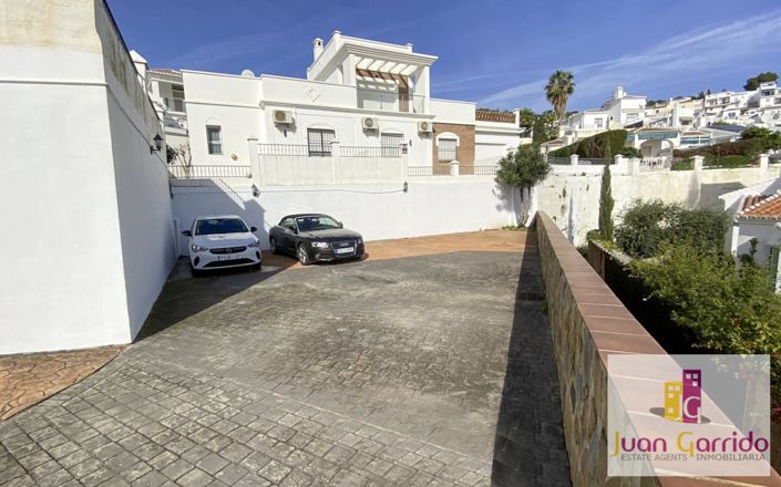 Image No.28-2 Bed Apartment for sale