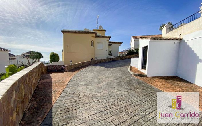 Image No.29-2 Bed Apartment for sale