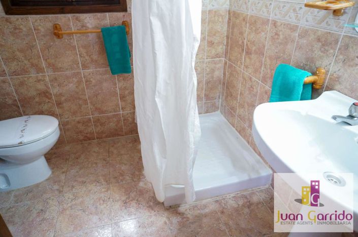 Image No.24-4 Bed Villa for sale