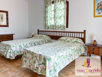 property245452743