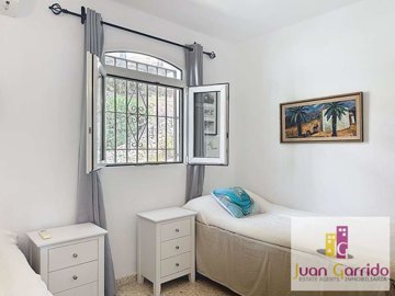 property245470427