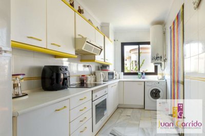 property245740579