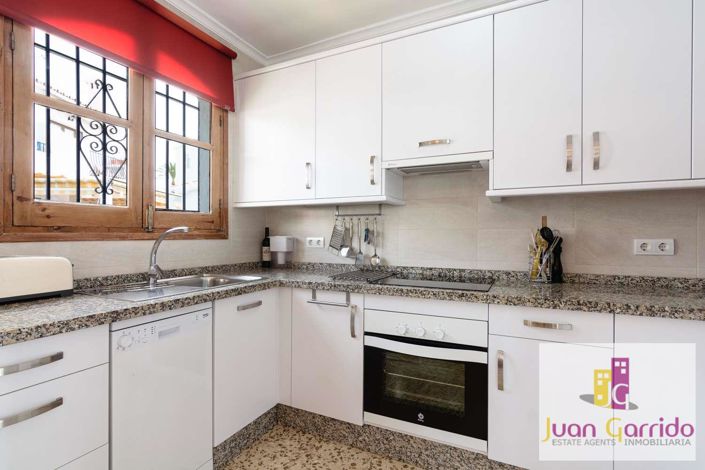 Image No.11-3 Bed Villa for sale