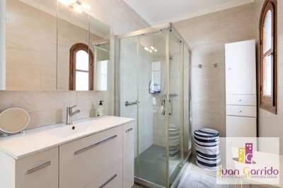 property24443670
