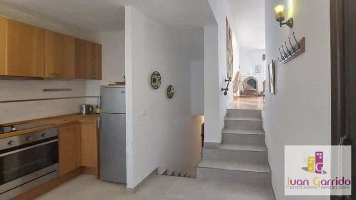 Image No.7-3 Bed Property for sale